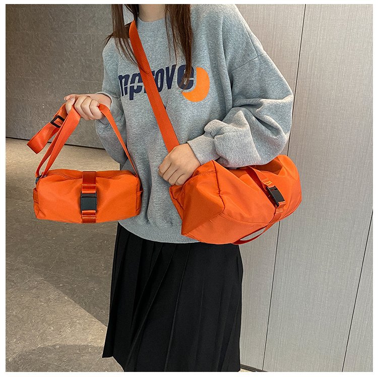 Japanese trendy brand oxford cloth crossbody bag women's new Korean version trend solid color shoulder bag casual and versatile commuter bag