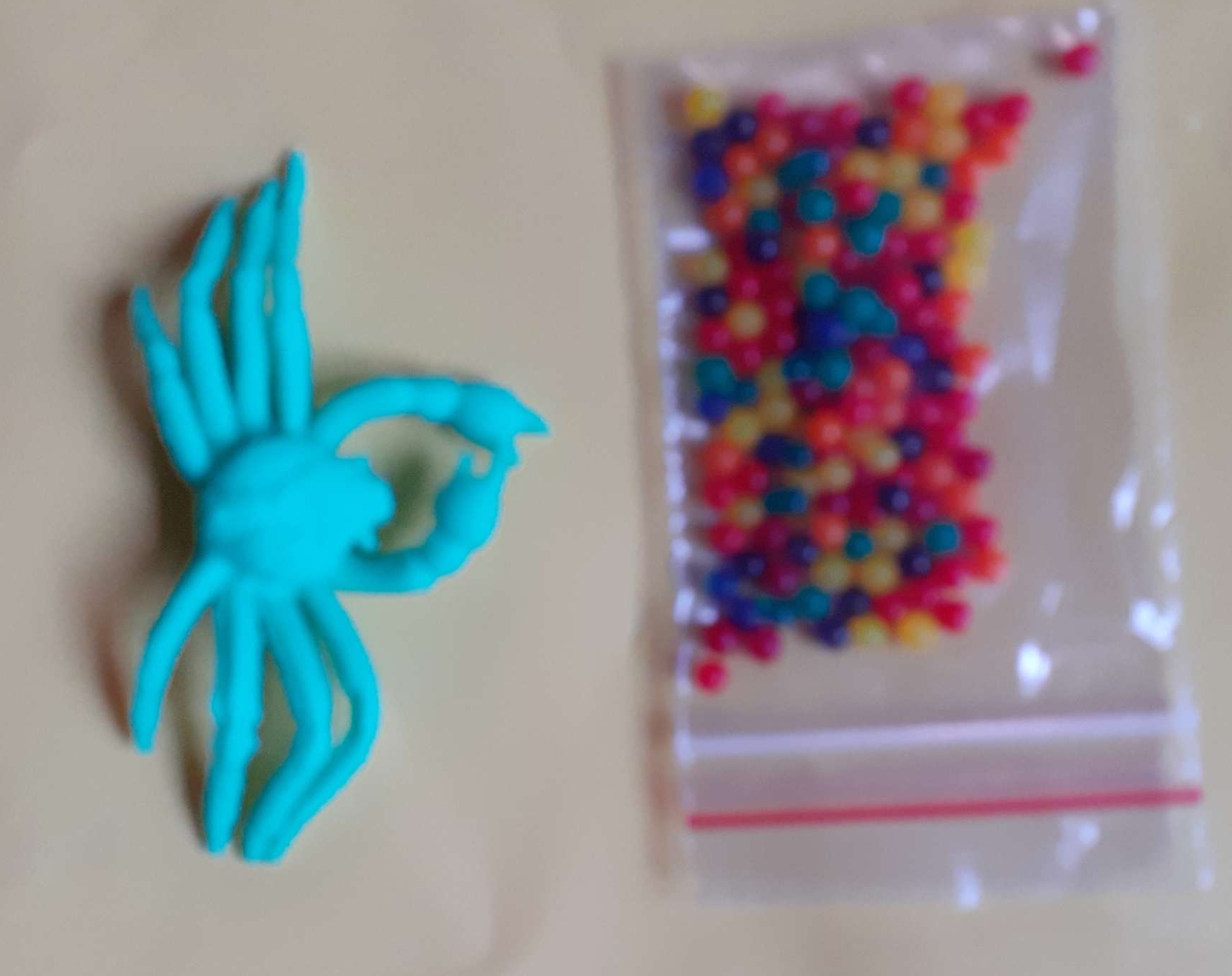Magic Ball With 1Magic Insect Or Bug ( 1 Pack) - Slime. 
