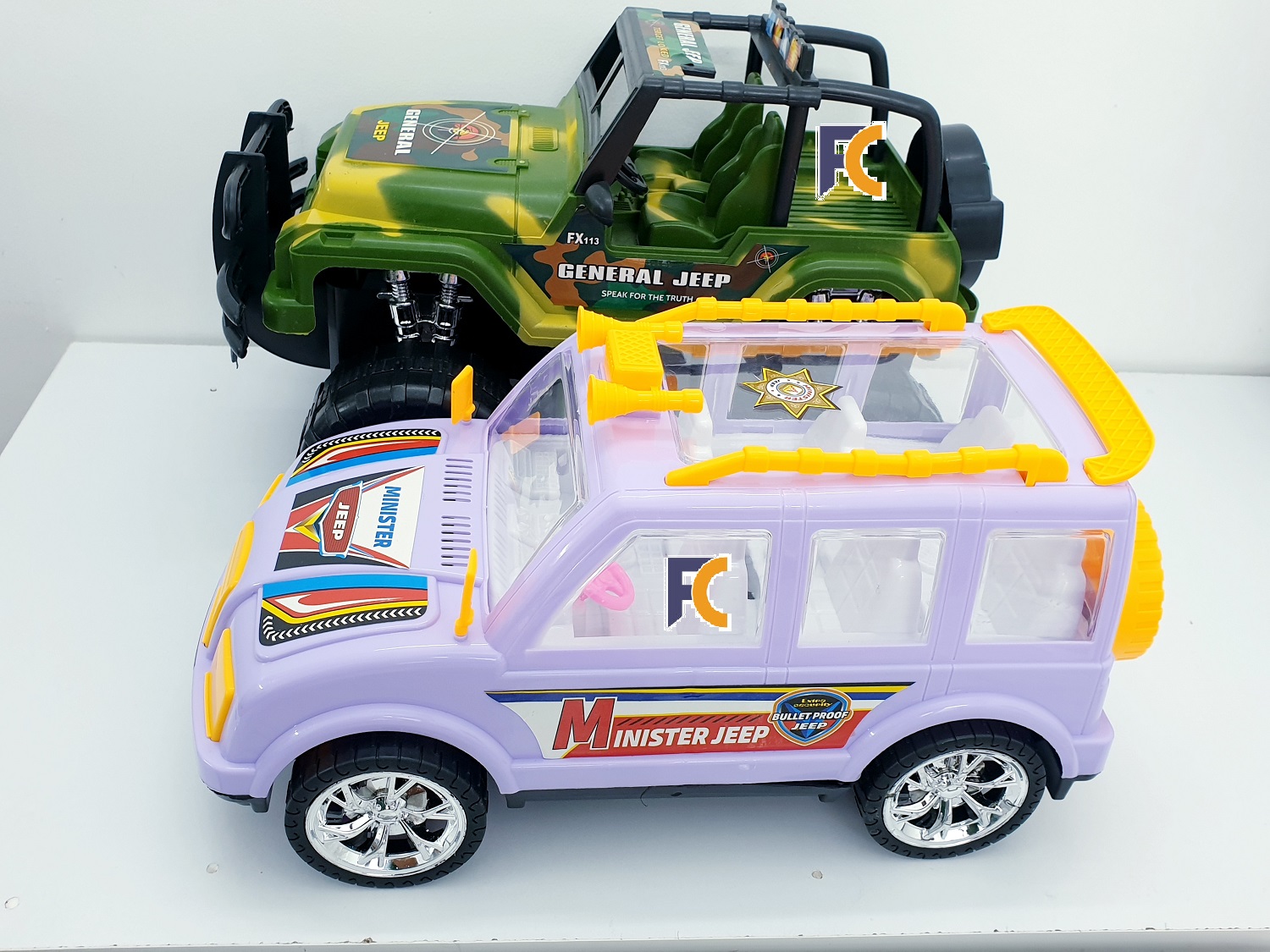 Combo Pack 1 Minister Jeep [BIG} 1 General Jeep {BIG}
