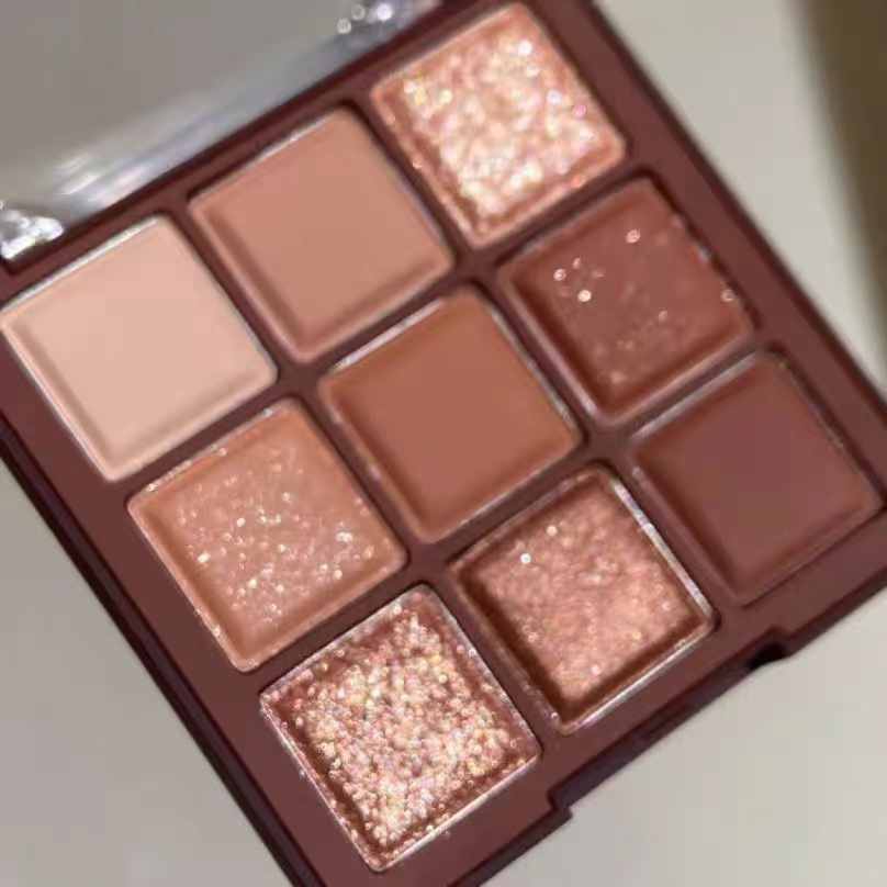 Chocolate Warm Brown Eyeshadow INS with the same nine-color eyeshadow palette, matte orange brown earth color, pearlescent burst nine-square grid. 
