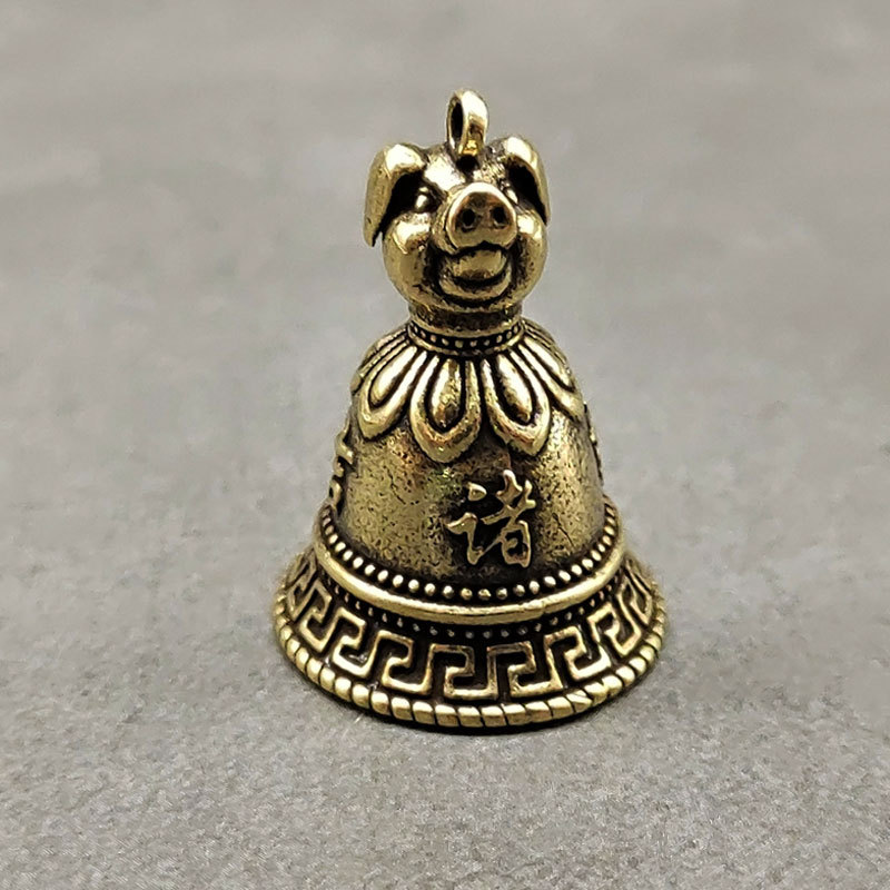 Pure copper zodiac bells, brass keychains, rats, cows, tigers, rabbits, dragons, snakes, horses, sheep, monkeys, chickens, dogs, pigs, bells, ornaments