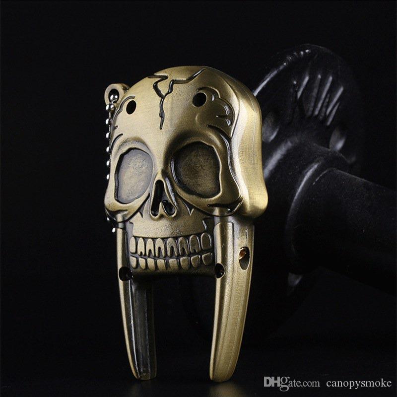SKULL Shape Metal Body Skull Gas Lighters Skull Creative Refillable Windproof Gas Lighters With Portable Key Chain. 