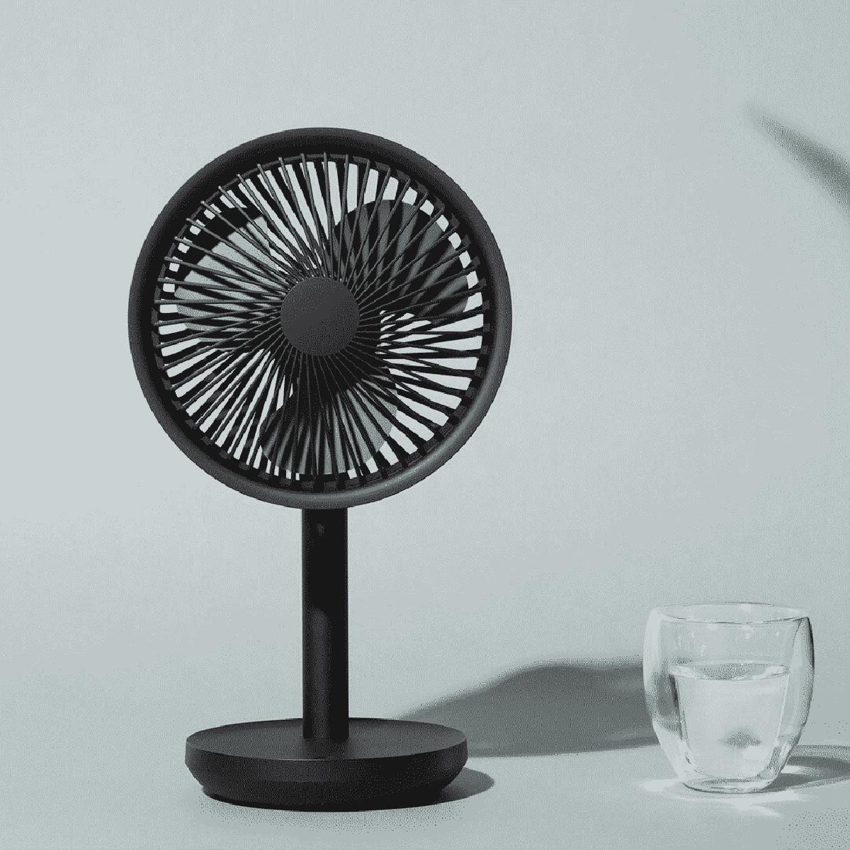Xiaomi SOLOVE F5 Portable Desktop Fan Electric USB Rechargable Rotatable 3 Speed Small Volume Long Battery Life 4000mAh Batteries. 