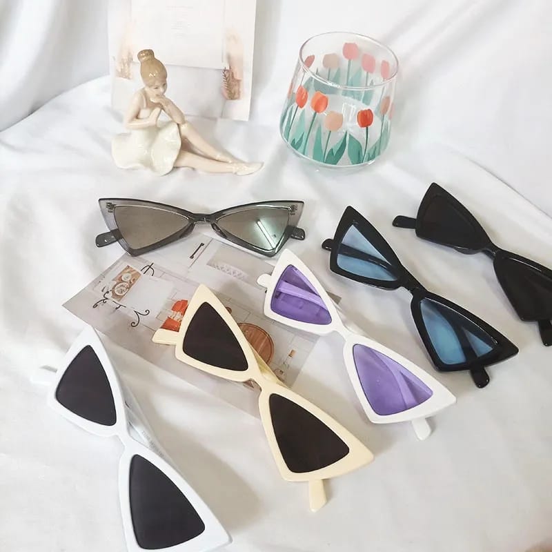 Whimsical Understated -Craftsmanship and Trendy -Korean Style Ulzzang Retro Triangle Cat Eye Sunglas- Progressively Better. 
