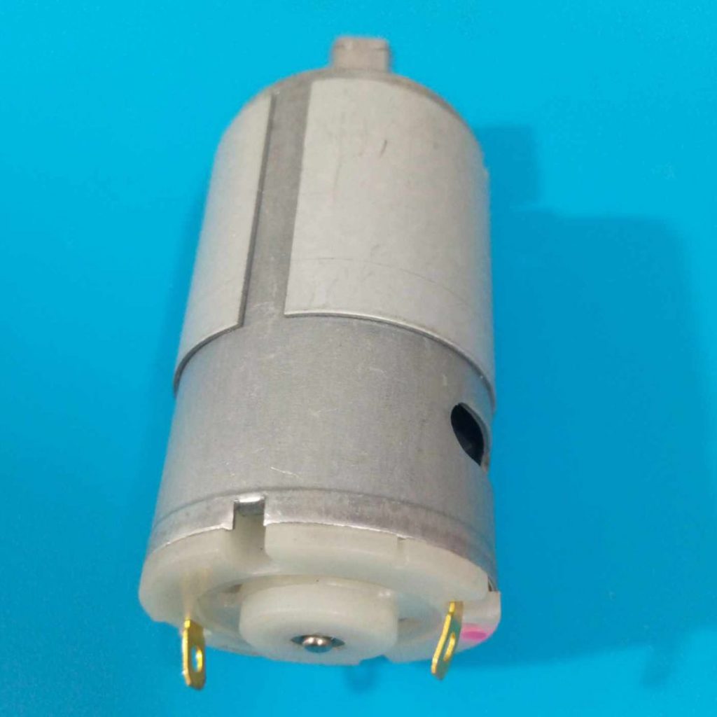 Defender Fan Kennede Fan Motor 6V Motor Metal Medium Fat 8.5mm Shaft Motor 6V Charger Fan Motor AC DC Motor 6V Fan Motor Copper Magnetic Motor. 