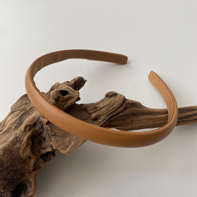 Busan headband for women, Korean fashionable retro leather thin headband, simple and versatile, solid color hair bundles, hairpins, trendy