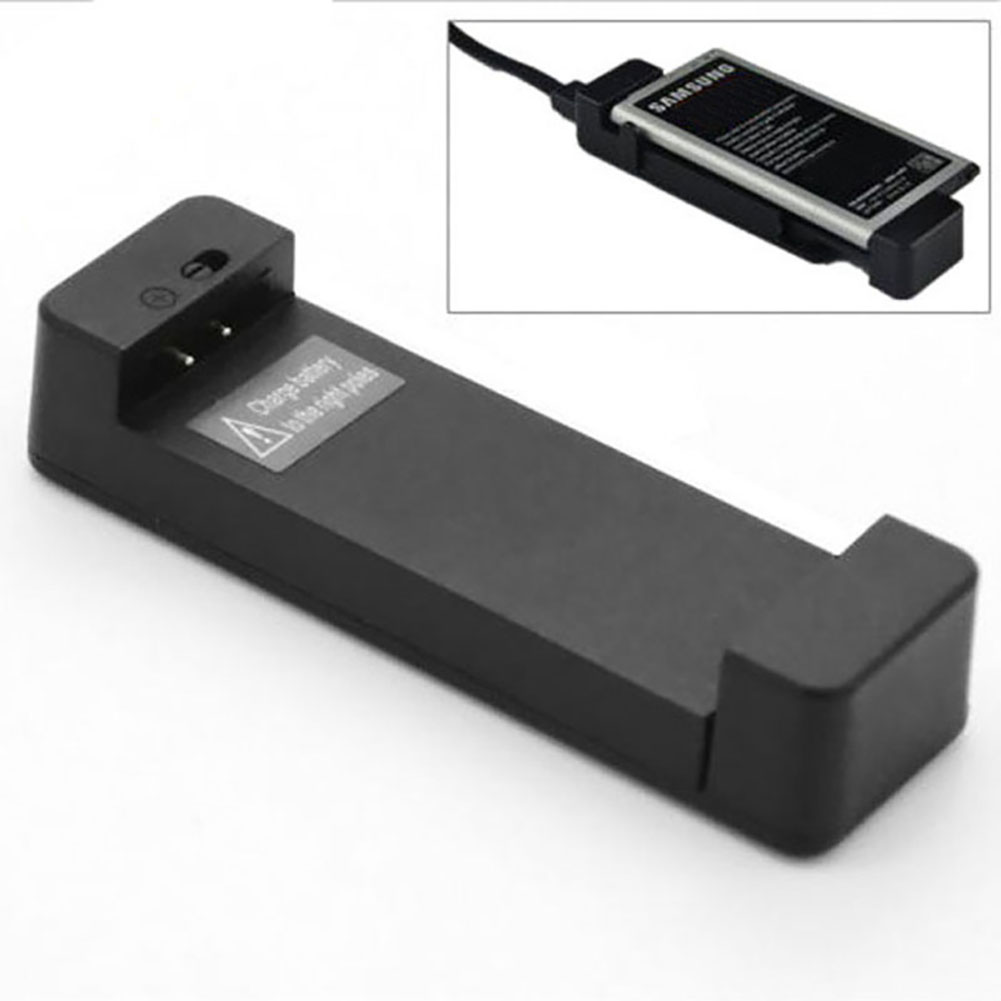 Universal Mobile Battery Charger LCD Indicator Screen For Cell Phones With USB-Port Charger For Most Lithium-Ion Batteries