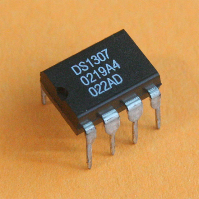 DS1307 1307 RTC 1307 DIP 8 Pin IC Electrical Circuitry & Parts. 