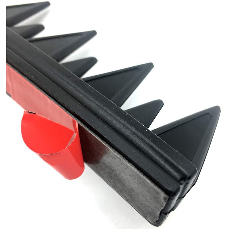 Reflective Motorcycle Helmet Mohawk Spikes Rubber Saw with Red Helmet Decals(Helmet Not Included). 