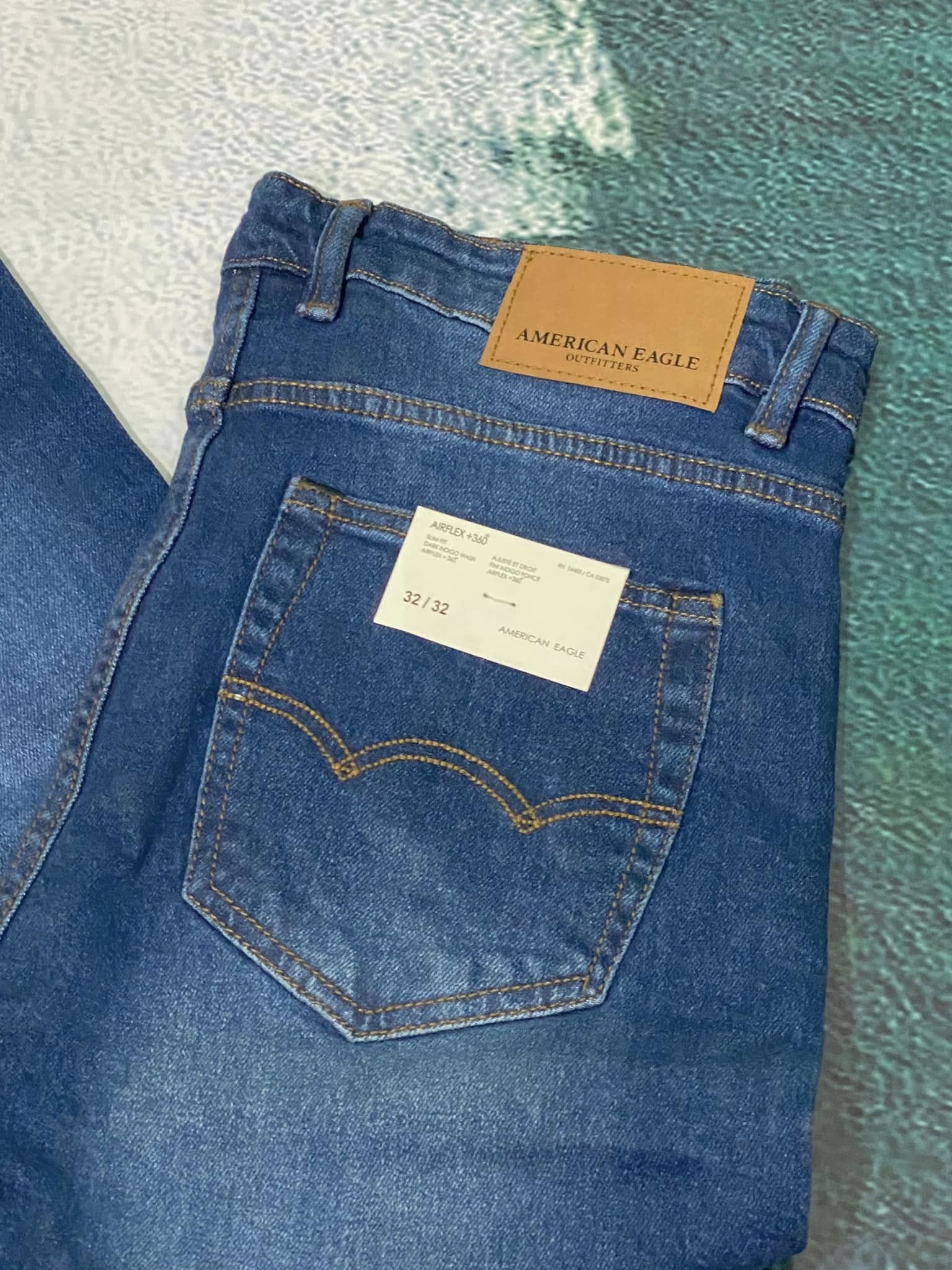 New Original Authentic "AMERICAN EAGLE" Jeans Pant for both Men and Womens. 