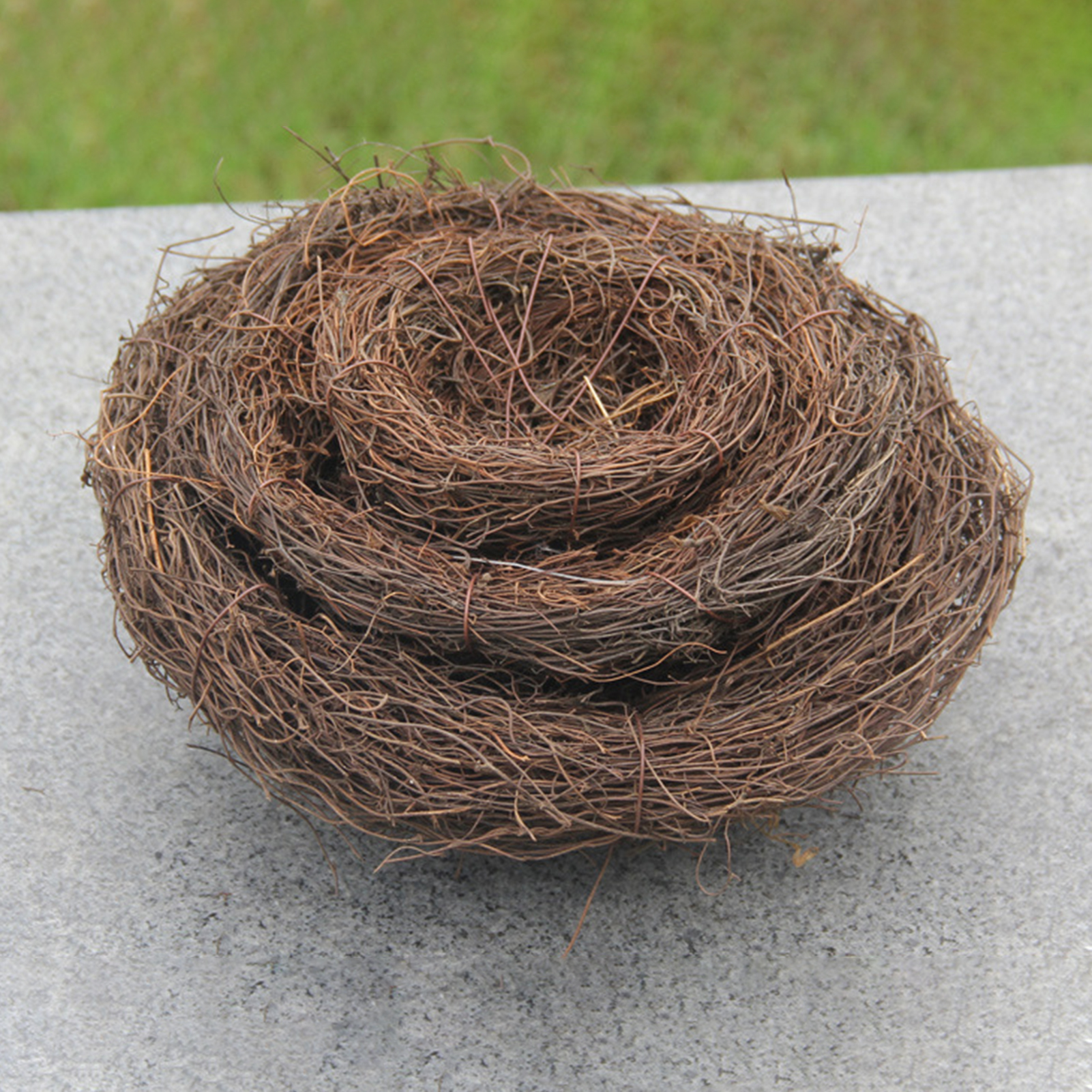Rattan Bird Nest Anti-scratch Easter Party Bird Nest Decor. 
