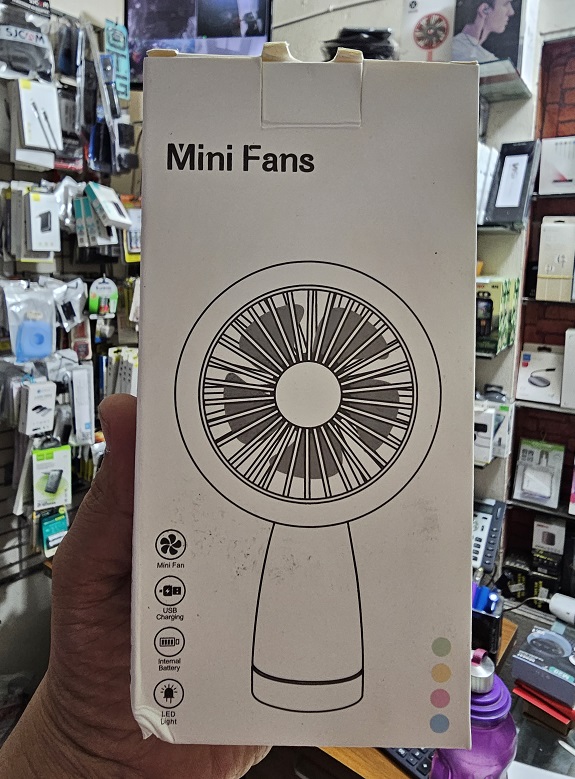 HQ66 Mini Fan With Light Rechargeable. 