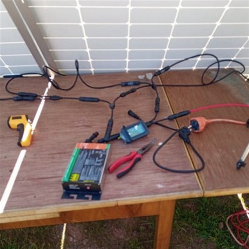 Mini Solar Inverter 150W MPPT DC 18-30V to AC 110V Mini on Grid Inverter for Home MPPT Solar. 