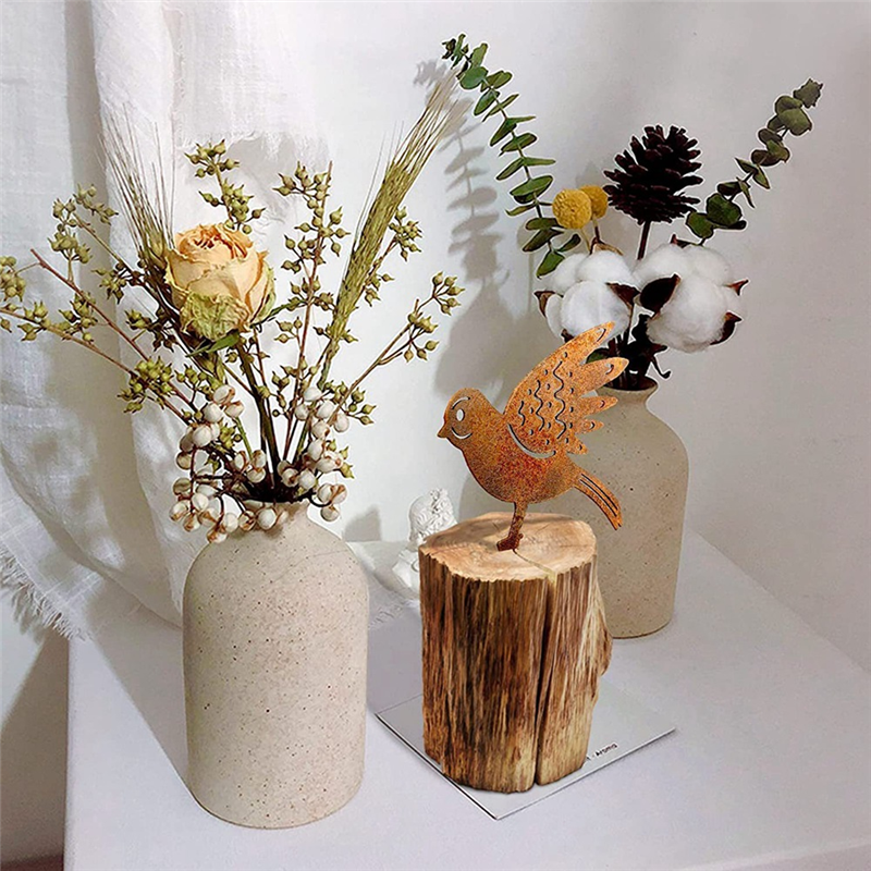 4 Piece Rusty Metal Bird Silhouettes Metal Yard Decoration Bird Steel Woodpecker Gardening Country Robin Art. 