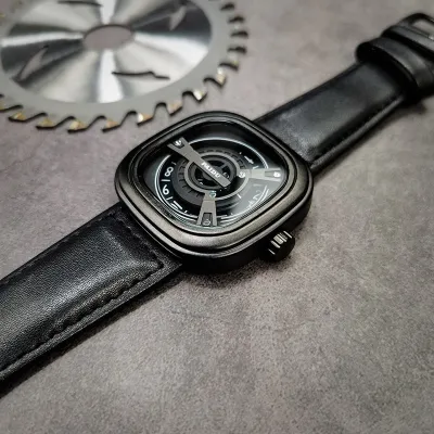 Sevenfriday watch shop black colour