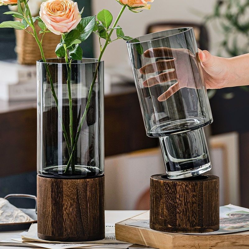 Creative Simple Wooden Pallet Glass Vase Contorted Willow Primary Color Decoration Aquatic Flowers Rose Flower Arrangement in Living Room and Dining Table Decoration. 