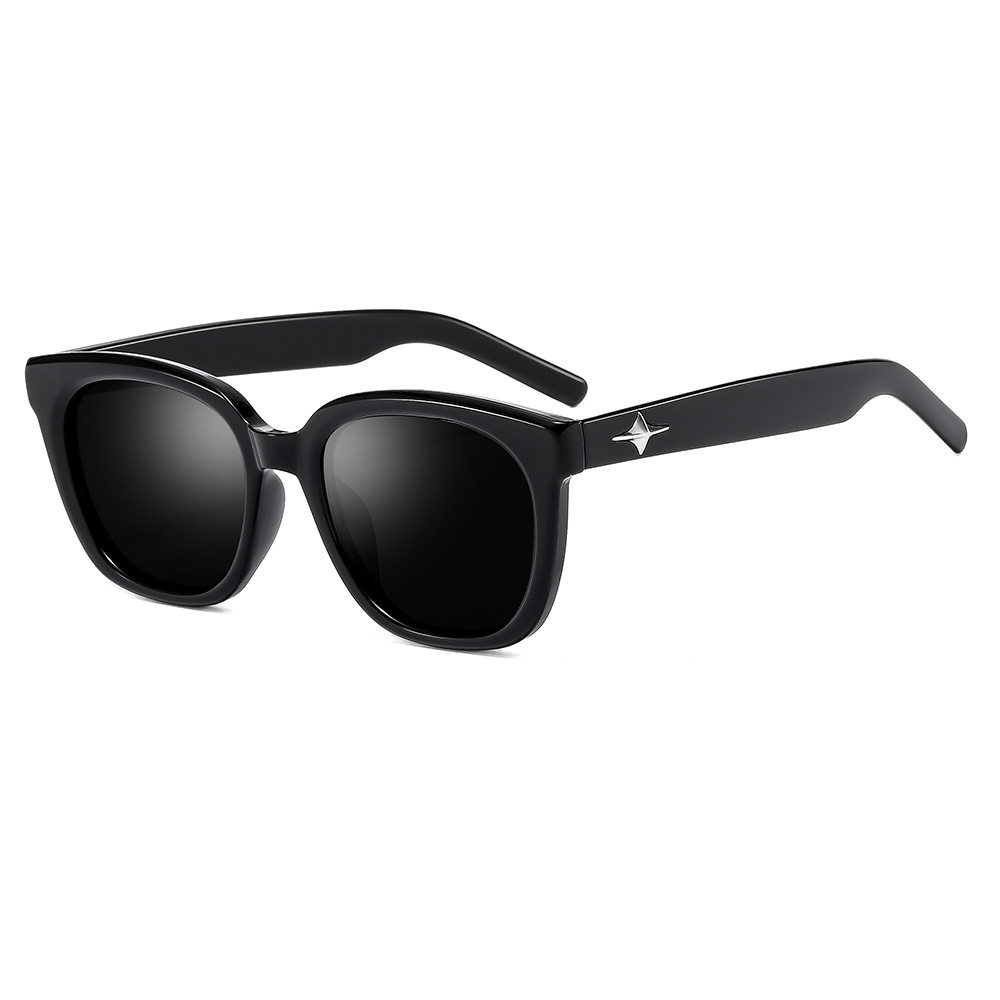2024 new trendy anti-UV sunglasses, fashionable cat-eye sunglasses for women, high-end street photography, face-shaping small glasses for men
