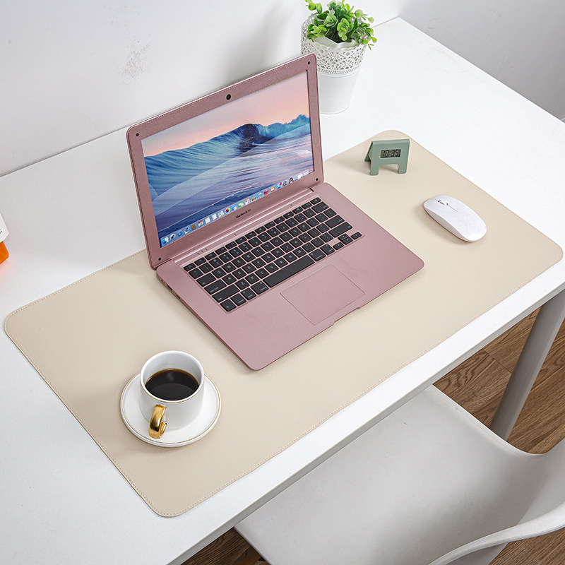 Custom leather mouse pad large solid color computer desk mat anti-slip learning desk mat support printed pattern logo. 
