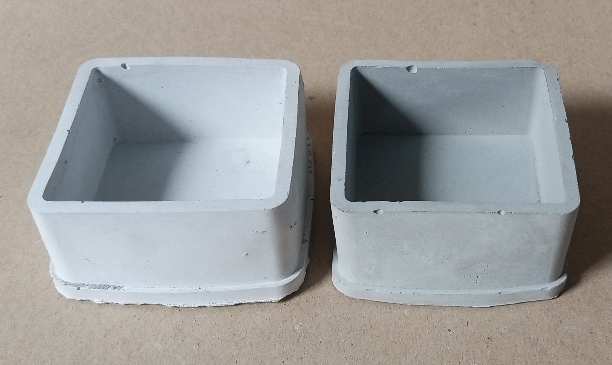 Square Shape Jar Without Lid Height ± 3.5 cm or 1.377 inch. 