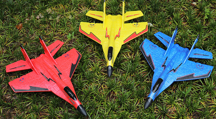 2.4g ZY-530PRO remote control plane Electric Epp Fpv Aircraft  Glider Fighter Remote Control Rc Foam Jet Fighter Plane Airplane Model Toy for kids. 