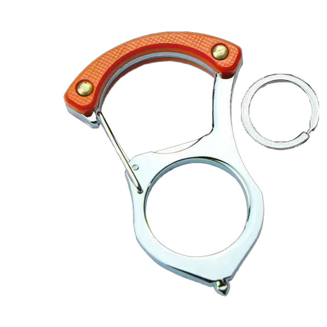 Multifunction Car Key Buckle Self Protection Hook Keychain Survival Tool Mountaineering Buckle Broken Window Bottle Opener. 