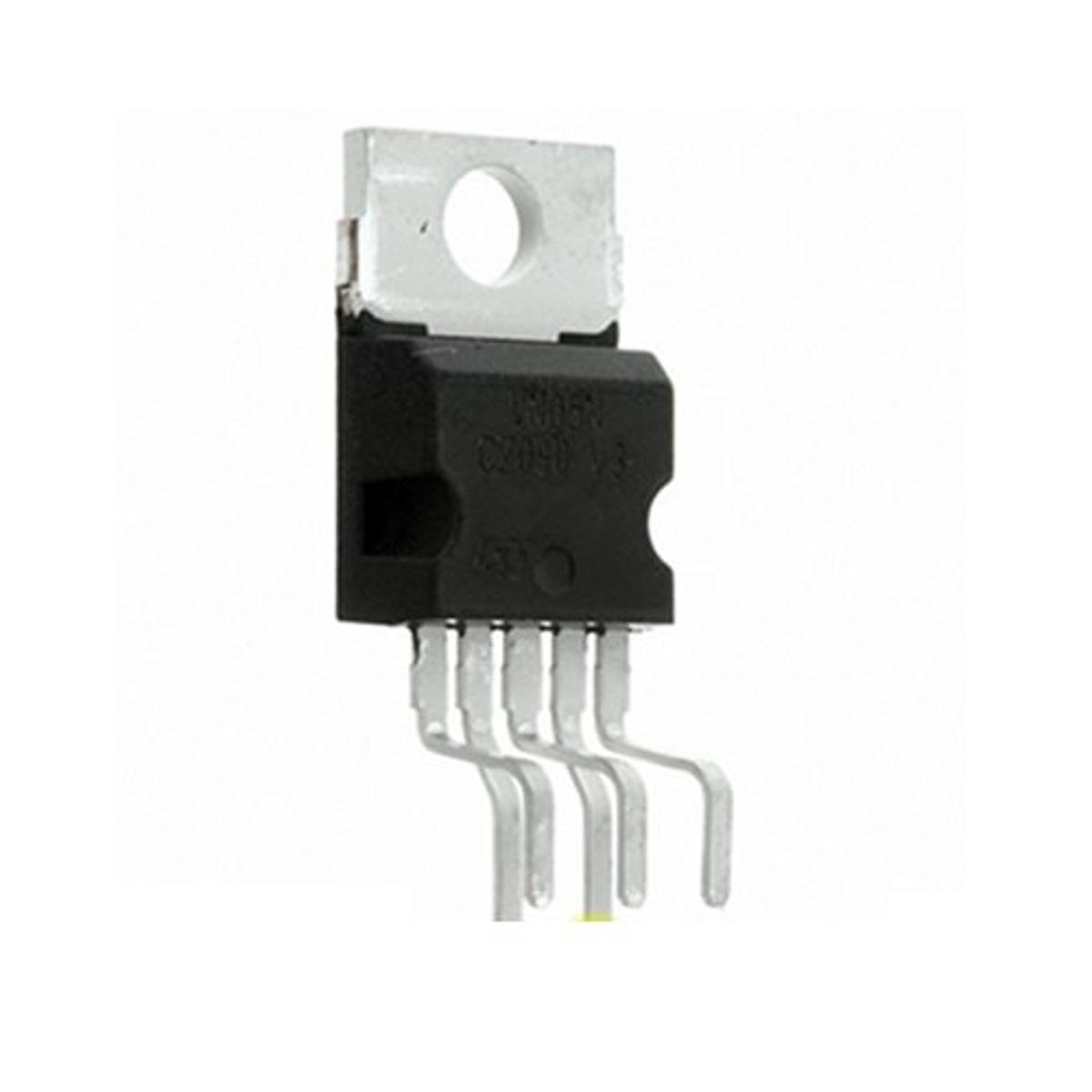 A CLASS TDA2030A TDA2030 TDA 2030 12V 44V 18W 5 Pin Leads Audio Amplifier IC TO-220-5 Package 18Watt Mono Hi-Fi Audio Power Home Entertainment Amplifier IC