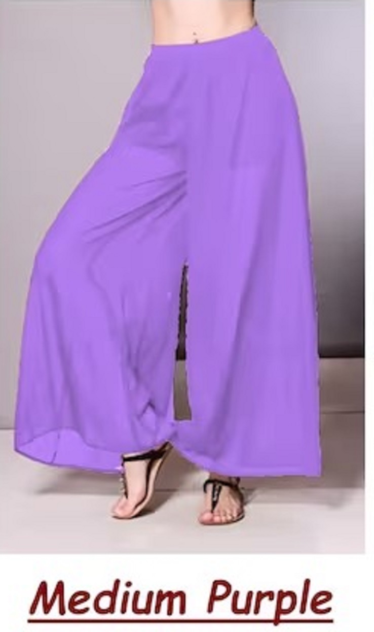 Uzun tili bilan porno aktrisa