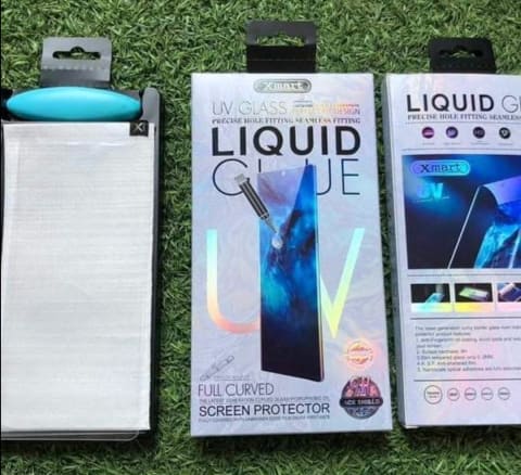 FOR Samsung Galaxy S10E / S10 5G / Note 8 / NOTE 9 / NOTE 10 / NOTE 10 PLUS / S6 EGDE / S7 EDGE / S8 / S8 PLUS / S9 / S9 PLUS / S10 / S10 PLUS (A+ GRADE) UV Light Adhesive Tempered Glass Screen Protector -transparent. 