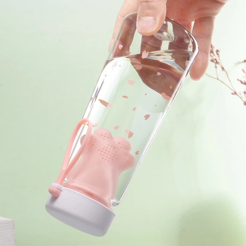 Kawaii Cat Paw Cup Cute Plastic Water Bottle with cat claw Infuser Strainer Filter 550ml for Drinkware Portable Drinking Bottle. 