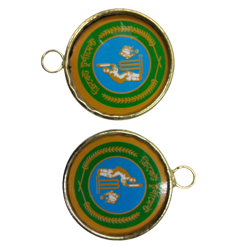 Cricket, Football Medal Gold Color - Celebrate Your Victories With These Gold-Colored Cricket And Football Medals, Perfect For Award Ceremonies. 