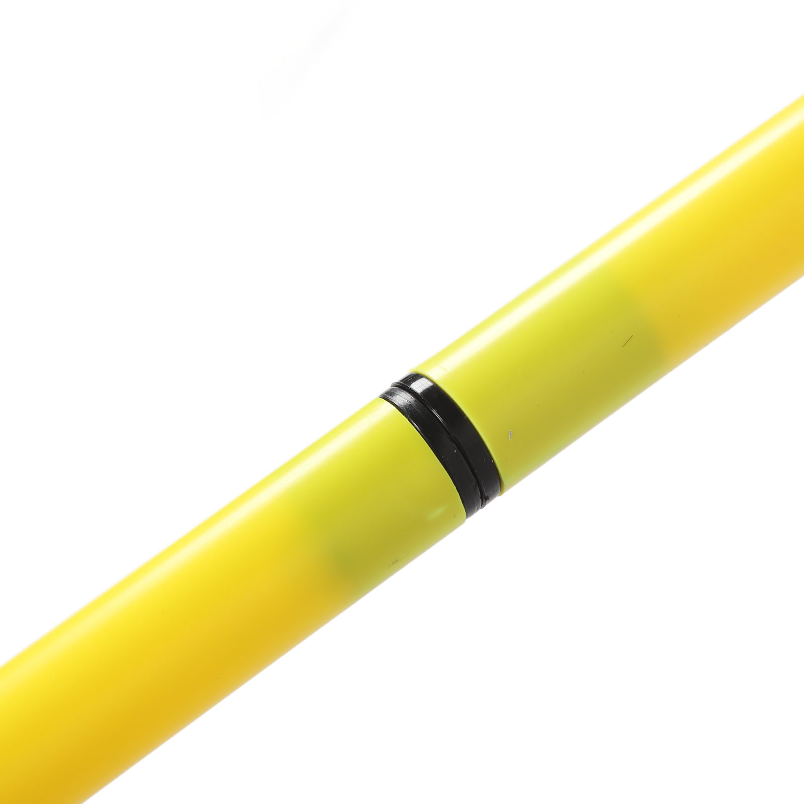 Soccer Flags Poles 2 Section 1.5m Poles High Visibility Lightweight Soccer Field Corner Flags with Storage Bag for Outdoor. 