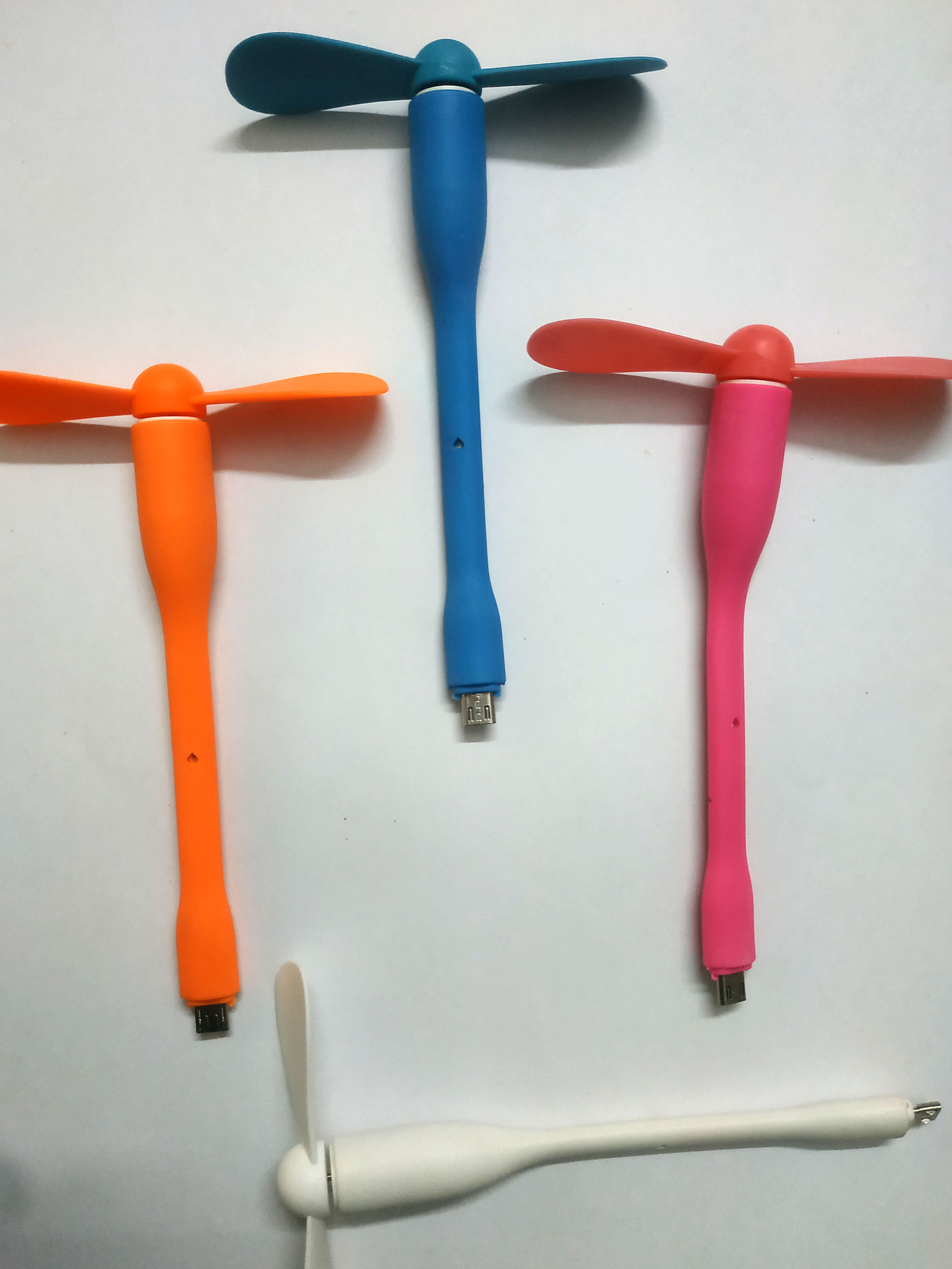 USB Mini Fan with Small 2 Blade(type B). 