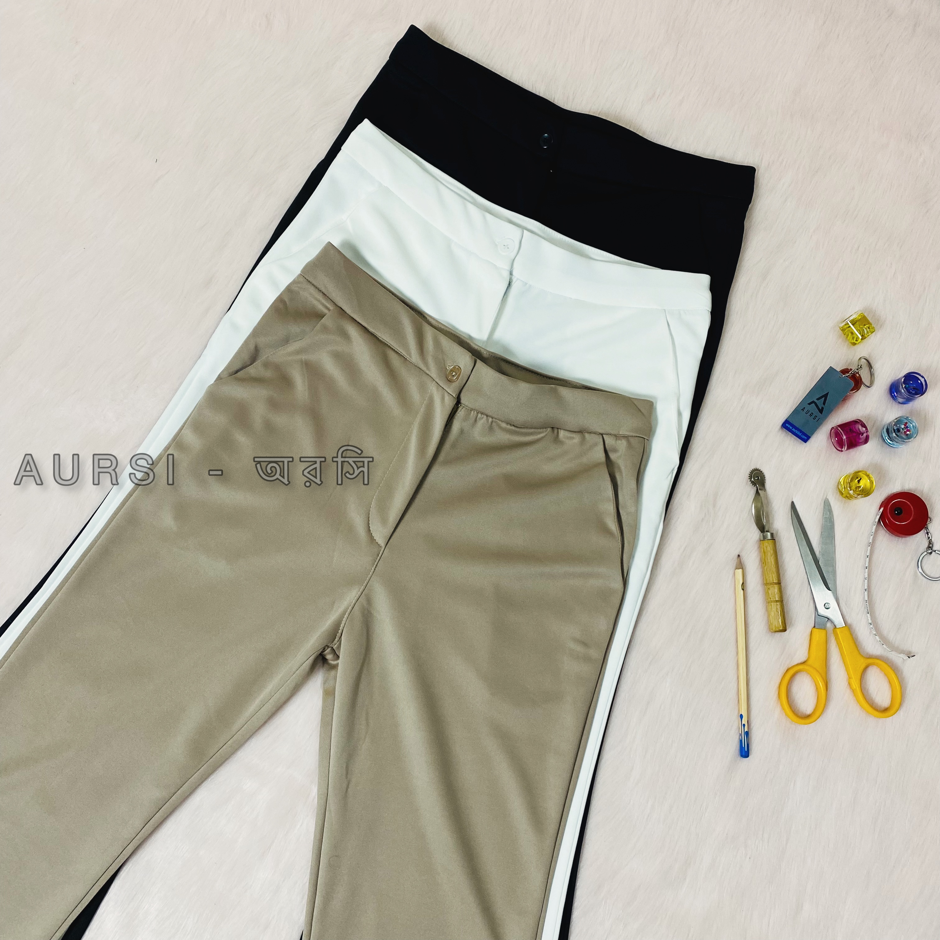 High Waist Flare Pant made  by knit twill fabric. 