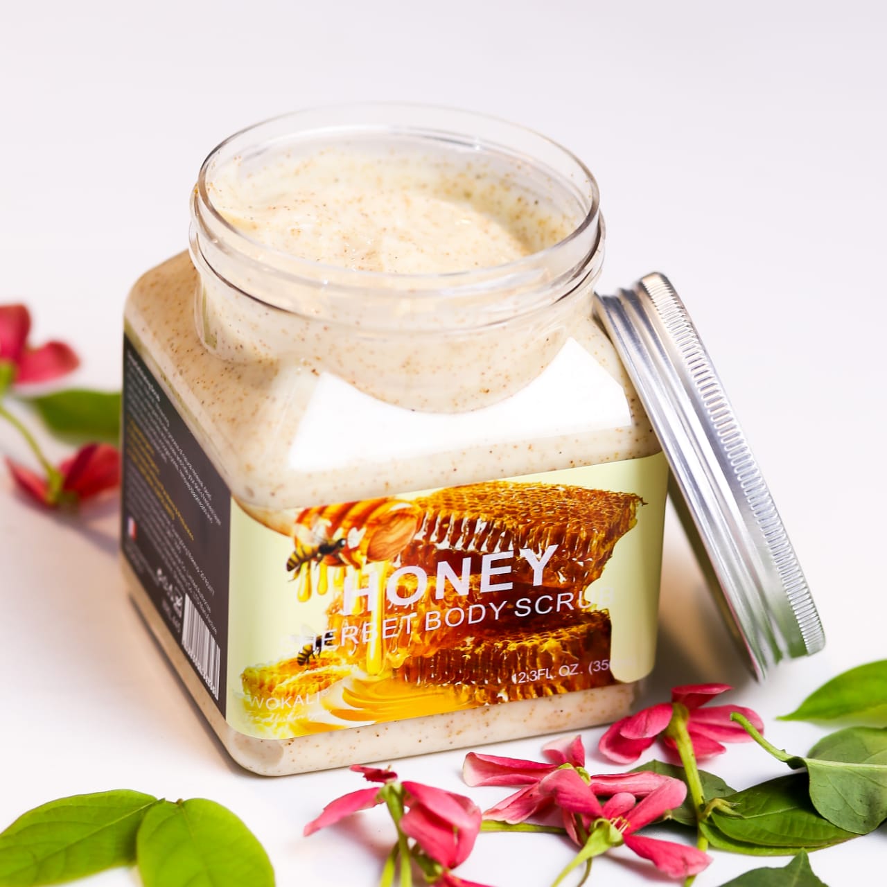 Wokali Honey Body Scrub (350ml) – Coswin.pk