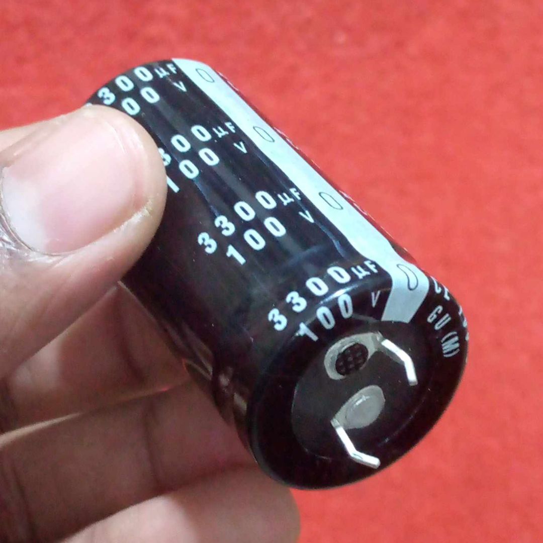 3300uF 100V RADIAL Electrolytic  Capacitor Polarized Aluminum Electrolytic Capacitors 2 Pin Leads. 