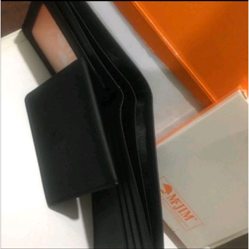 MCJIM WALLET 100%SOFT COW LEATHER WITH CARD HOLDER.. 