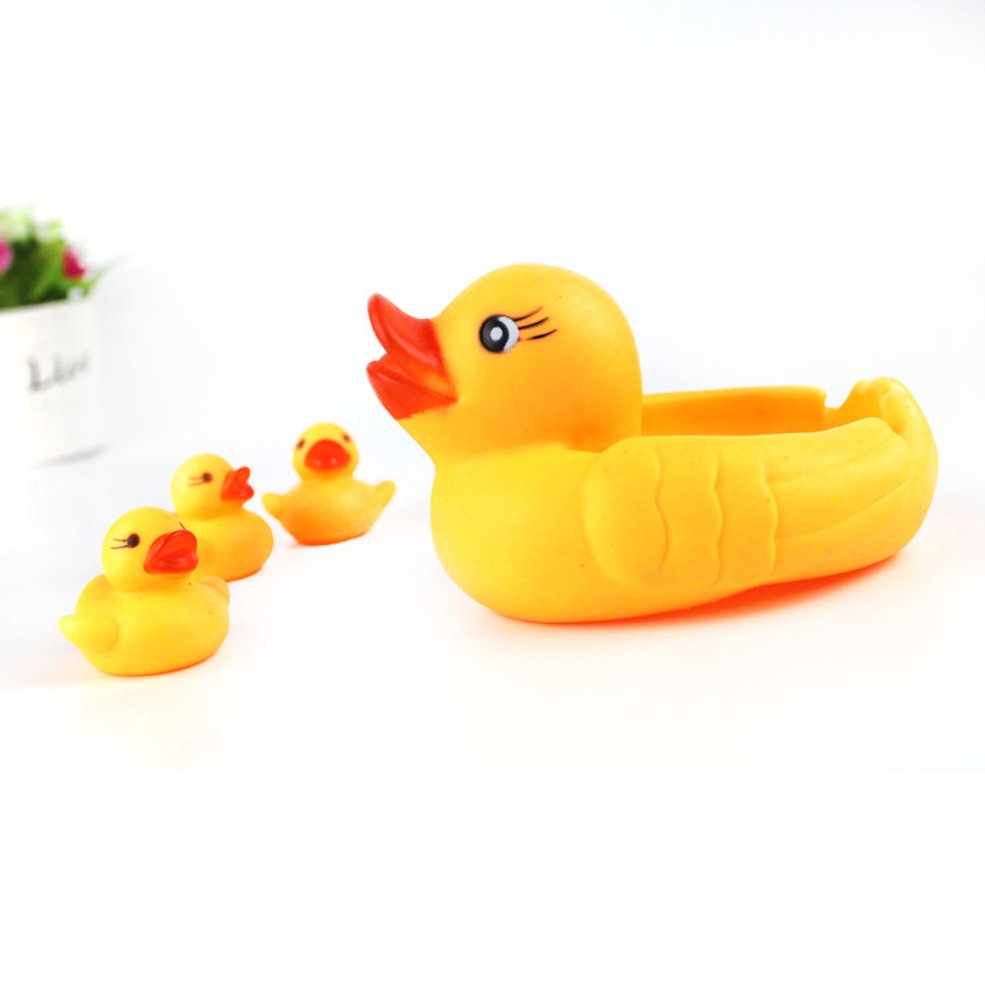 Swimming Pool Inflatable Ducks Swim Ring Inflatable Float Pool Party Toy. 