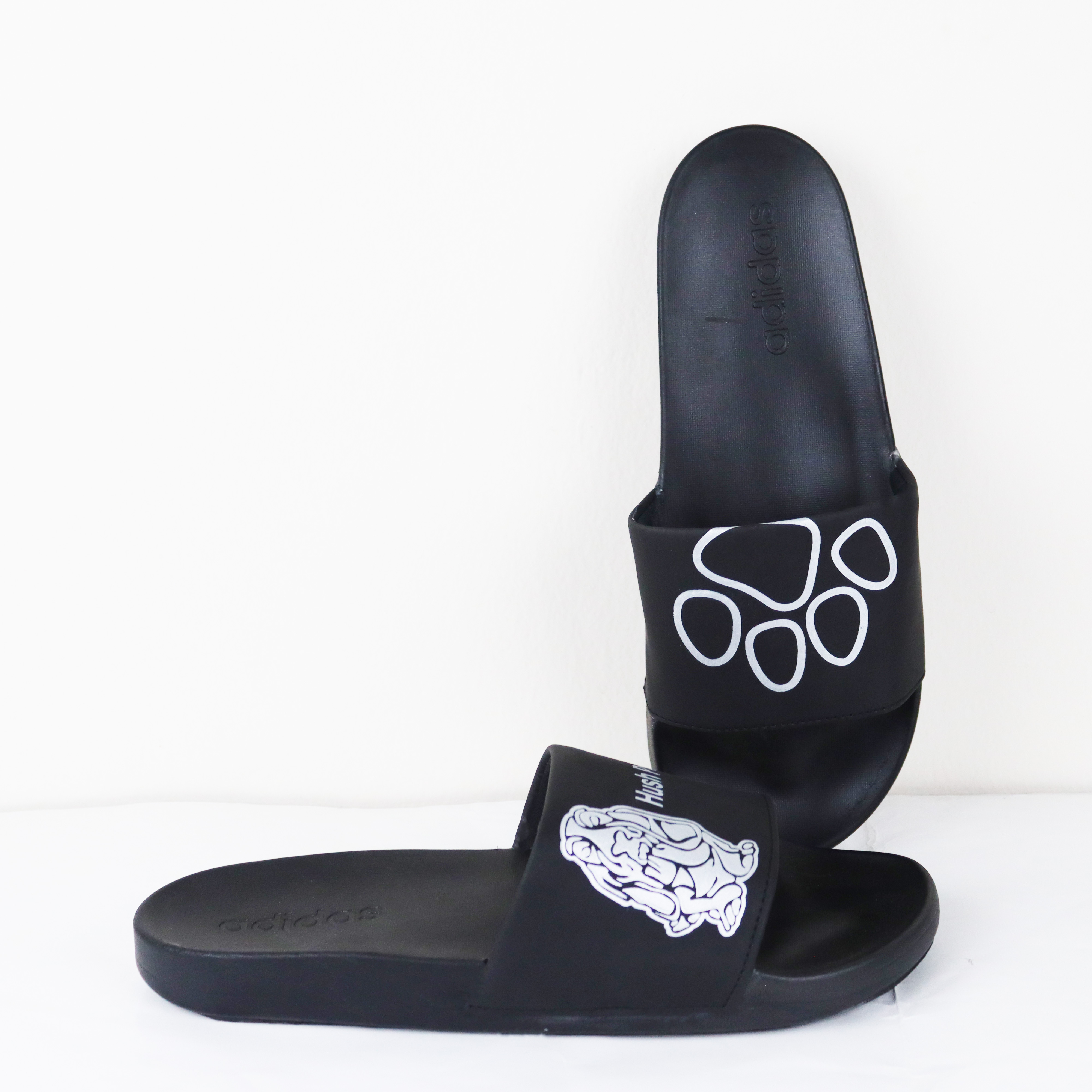 New Trendy Fashionable Black And White Color HUSH PUPP Slide Slipper Sandal For Men Stylish Men’s Sandal S24