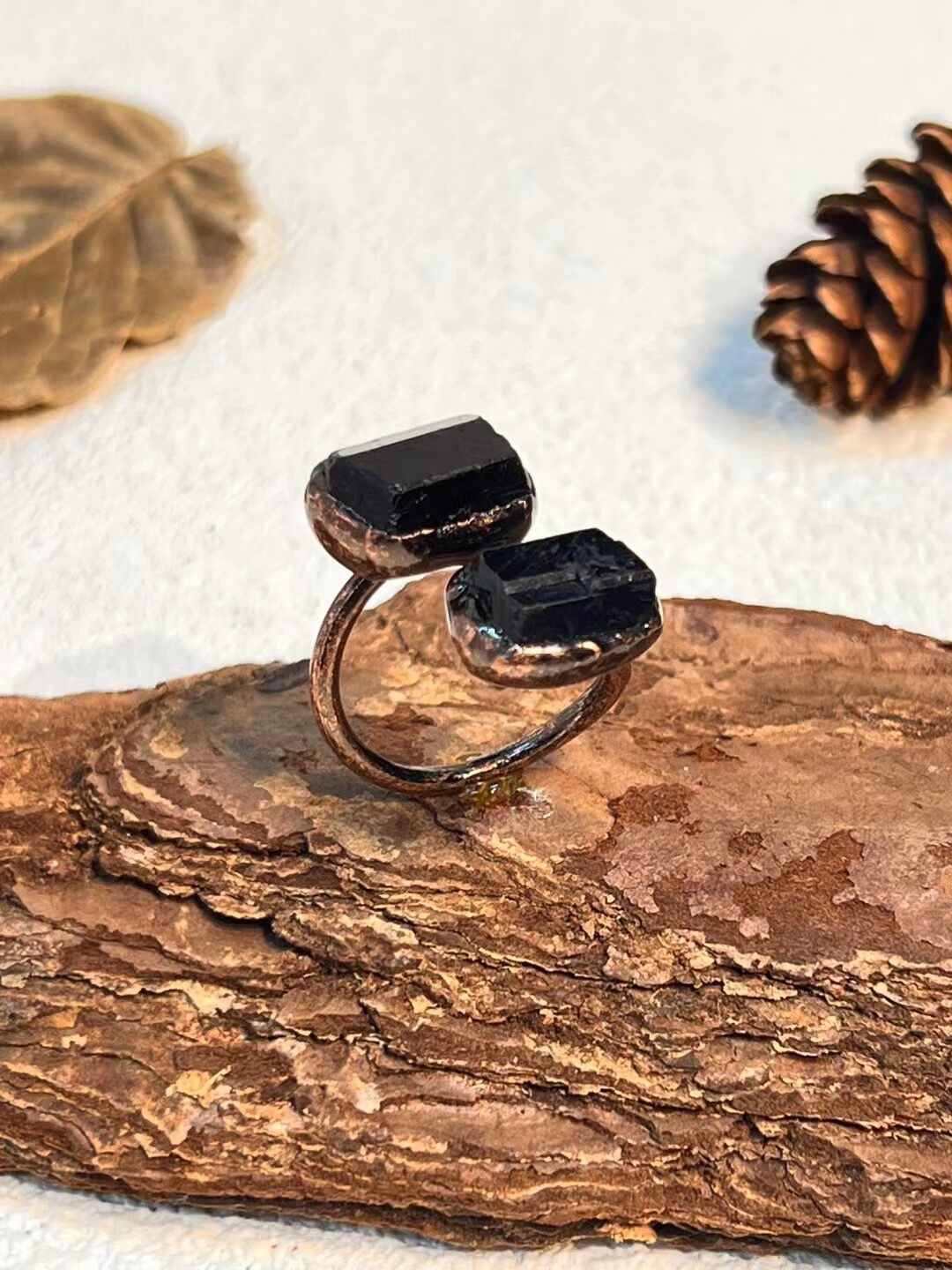 Antique Irregular Black Tourmaline Open Ring for Men 100% Two Natural Stone Crystal Raw Healing Adjustable Finger Rings X208