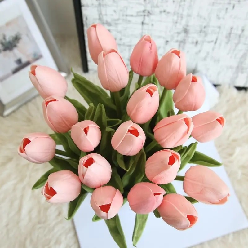5 Pcs Artificial Tulips Faux Silk Flower Bouquet for Home Party Wedding Decoration 34cm. 