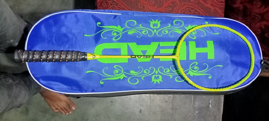 HEAD Badminton Racket-light weight. 