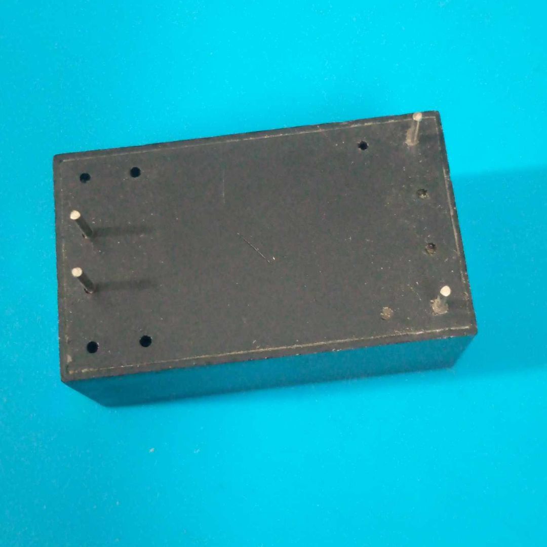 HI-Link HLK-PM01 AC-DC 220V to 5V 3W Step Down Power Supply Module Intelli-gent Converter Household Switch Power Supply Module Adapters. 