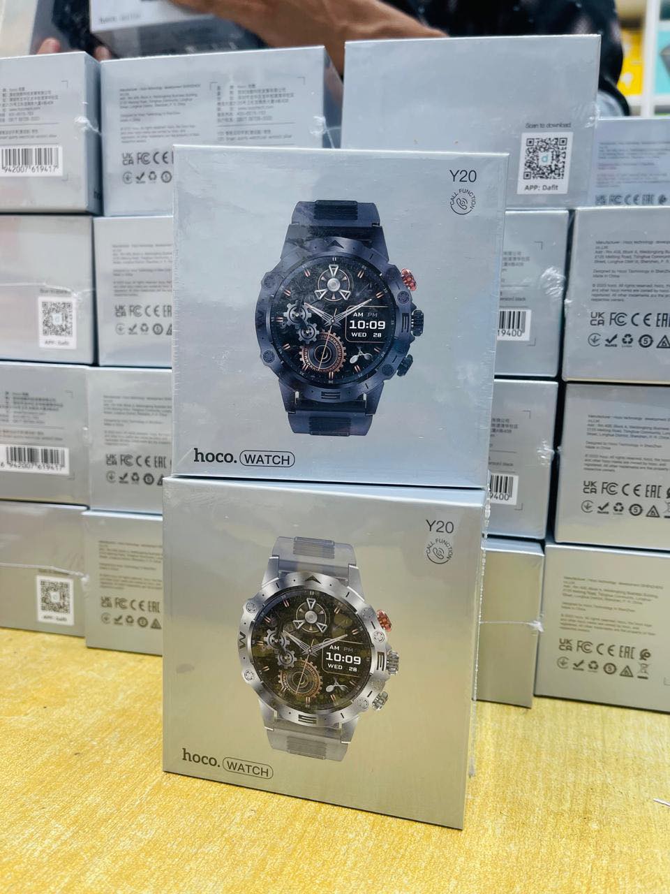 Hoco Watch Y20 Bluetooth Calling Smart Watch. 
