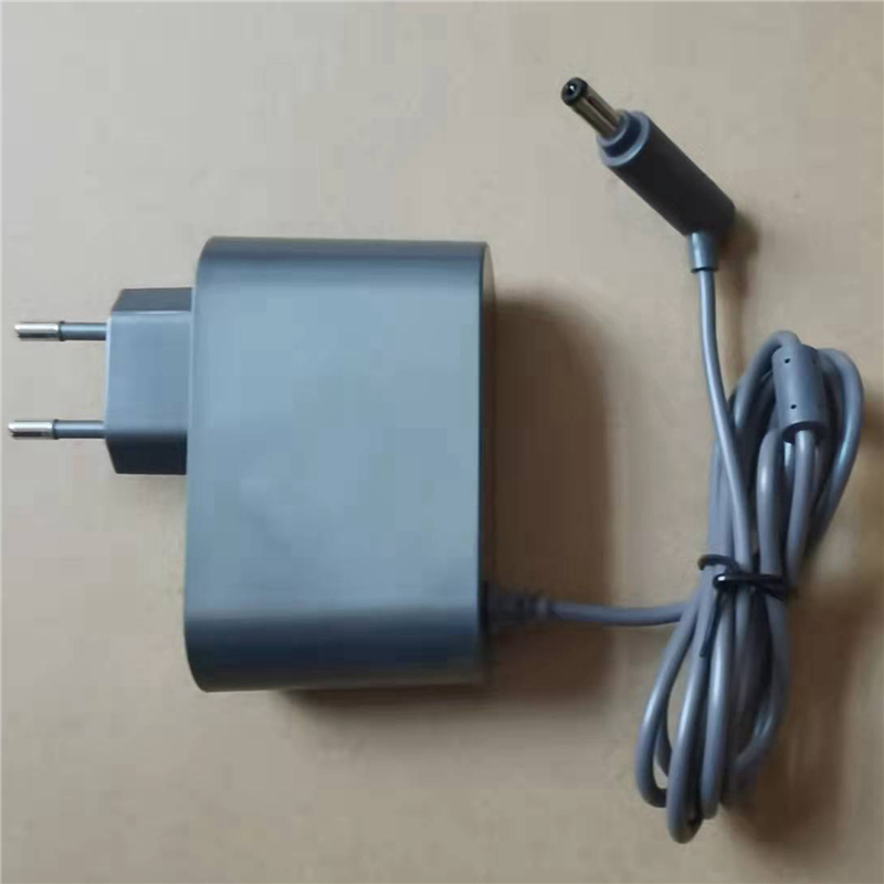 4X Suitable for Dyson V6 V7 V8 Vacuum Cleaner Battery Charger Power Supply (EU Plug ). 