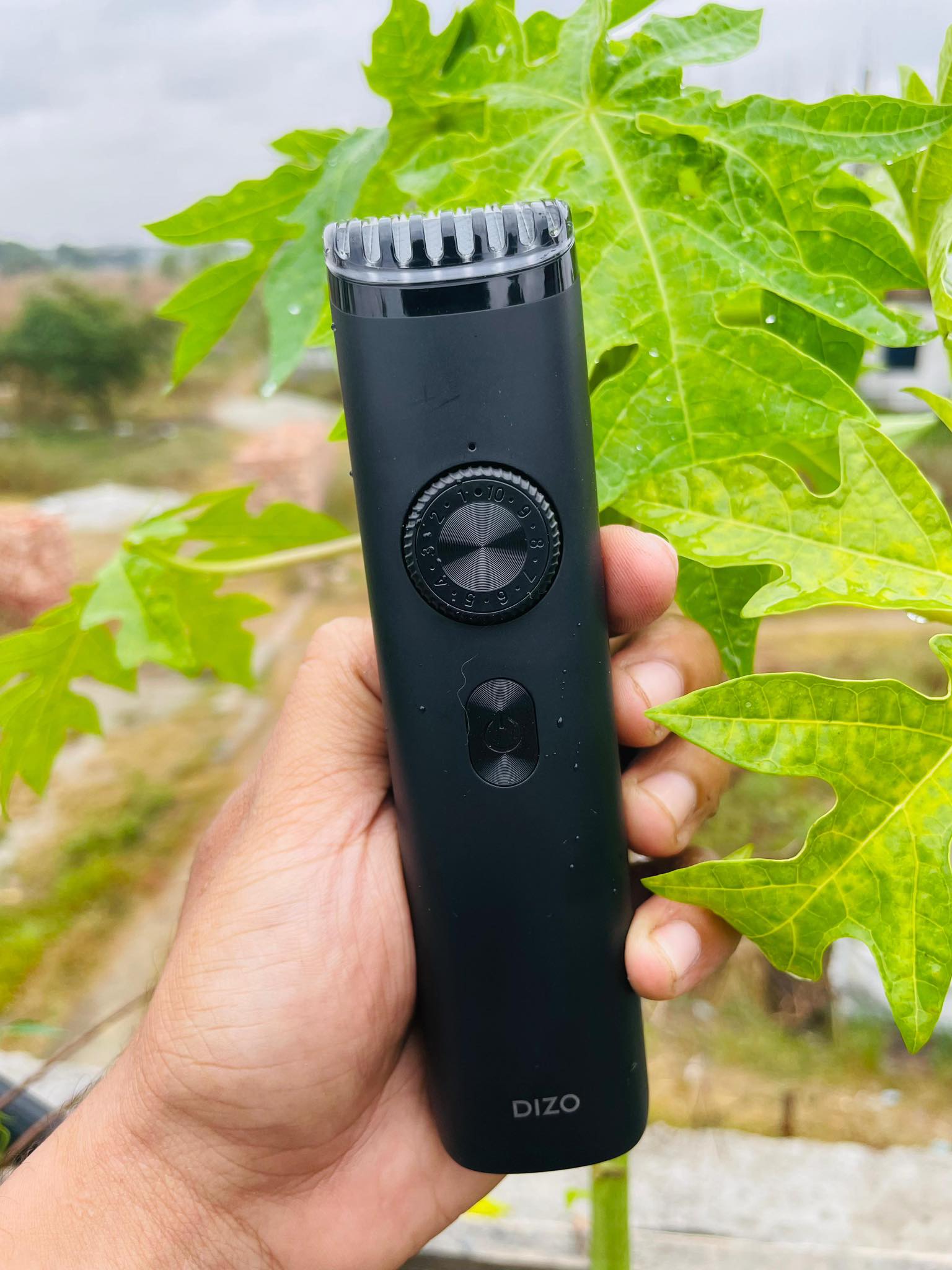 Realme Dizo Beard Trimmer. 