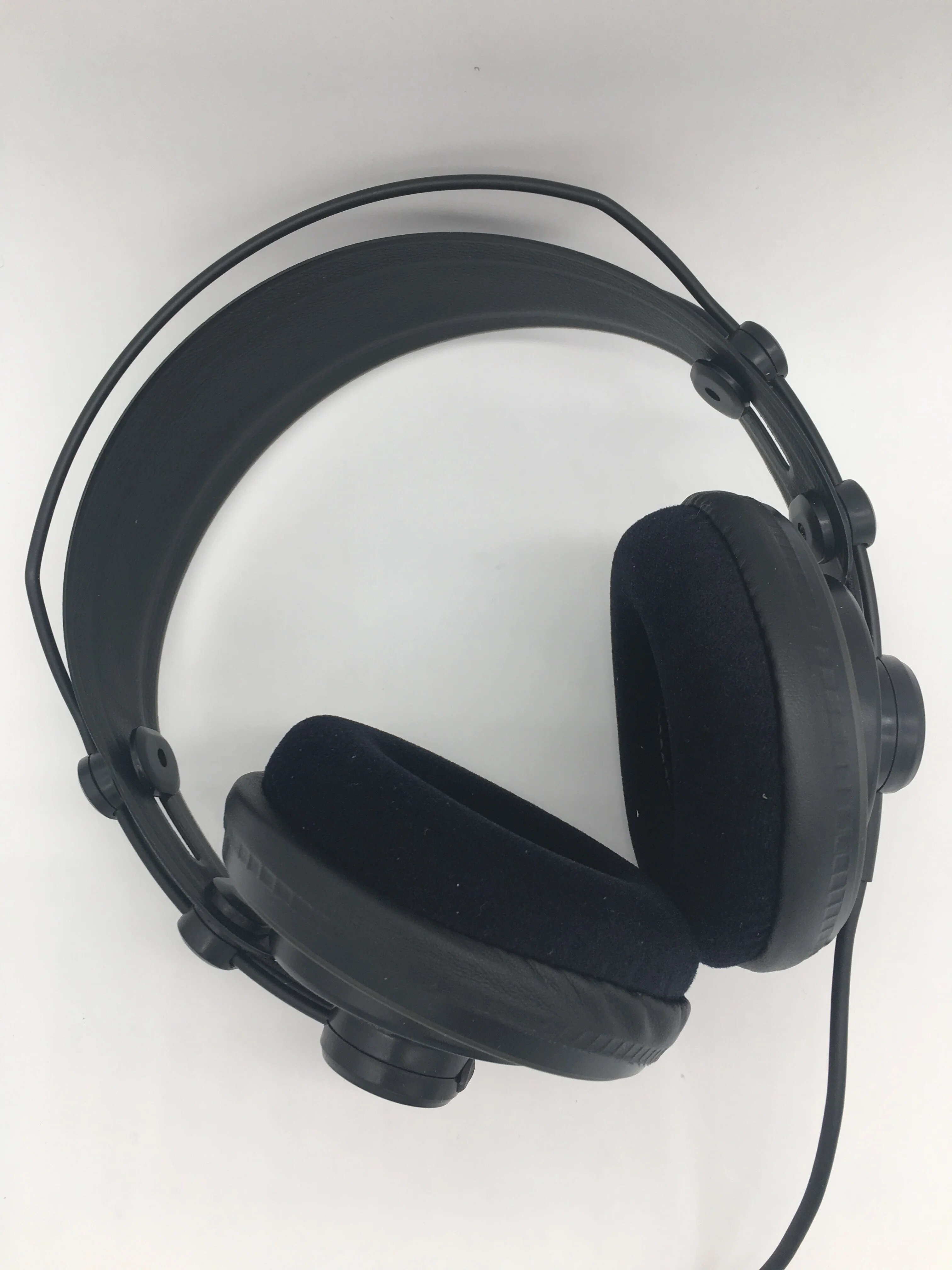 Hot Samson SR850 Semi-Open-Back Studio Reference Headphones Wide Dynamic Professional Monitor Headset for Maximum Isolation. 
