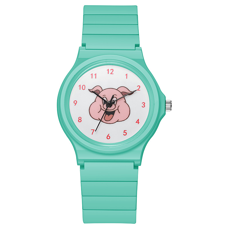 In addition to the three evils of the week, the watch with the primary school quartz watch, Chen Guilin, the same watch, Ruan Jingtian, pink pig. 
