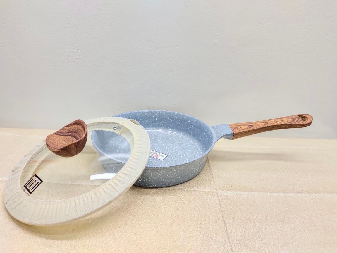 Mgc Marble Granite Non-Stick Anti Scratch Frying Pan 24Cm With Lid & Wood Handle. Deep Fry Pan With Glass Lid. C:P500. 