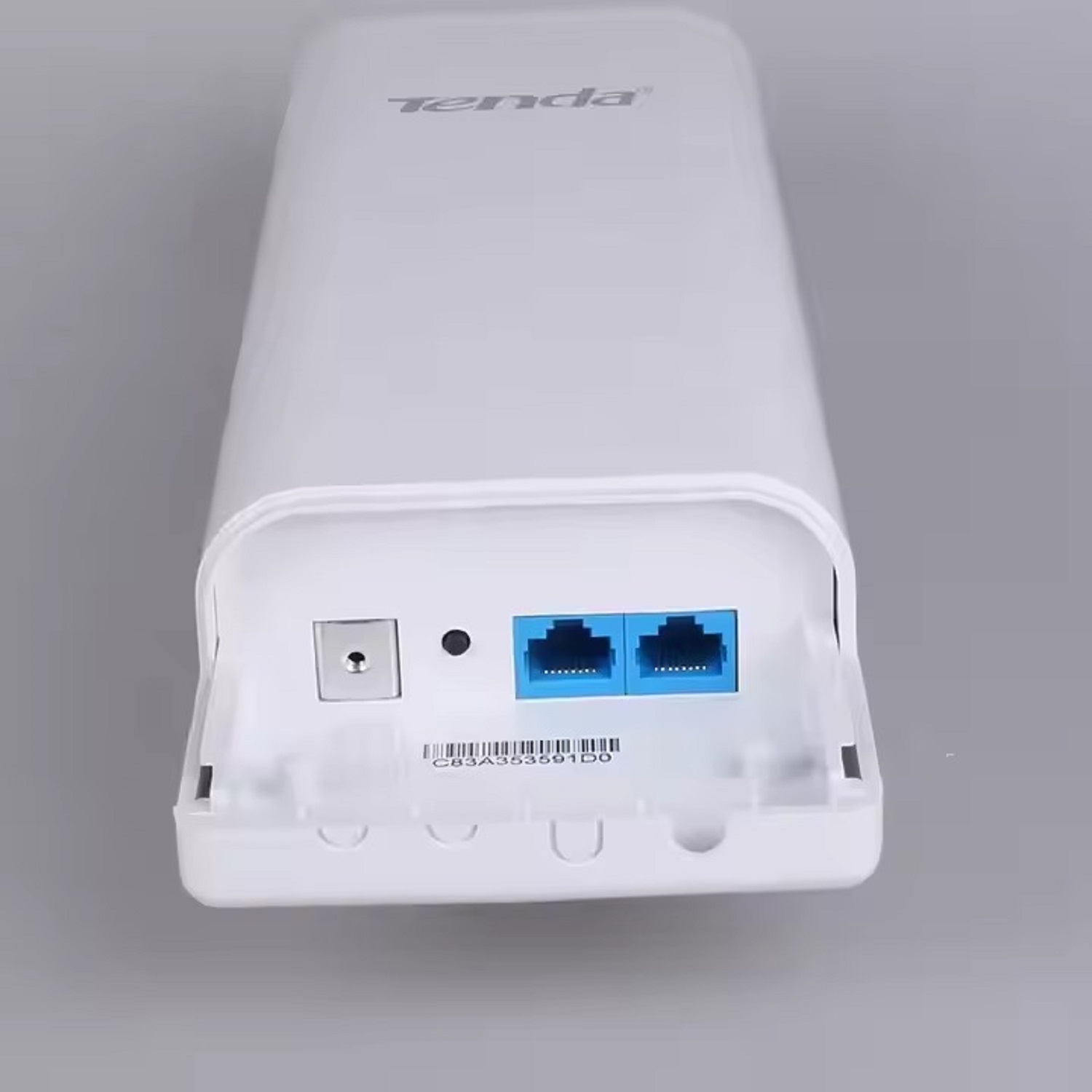 Router Tenda O3 Wireless 5km Outdoor Point To Point CPE. 