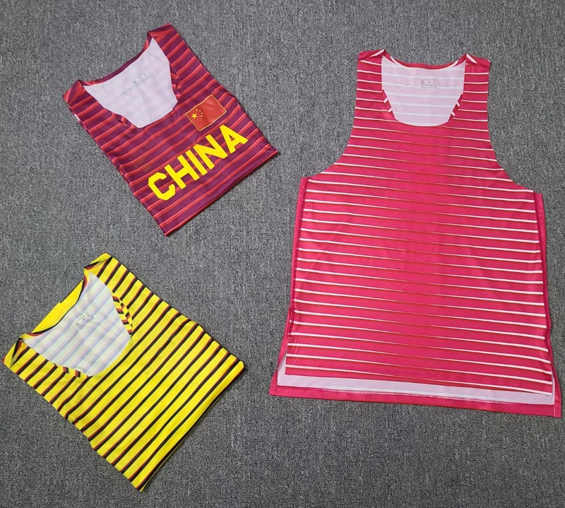 UGANDA Stripes Man Fast Running Net Breathable Vest  Speed Professional Athlete Track Field Singlet Customizable Logo. 